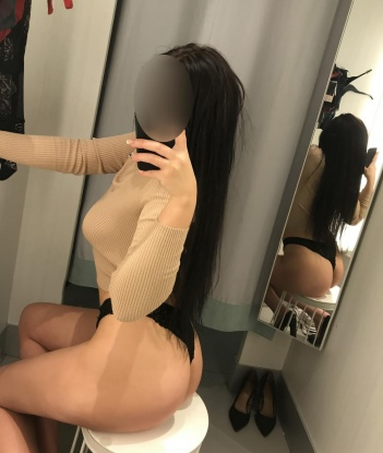 💋 Я знаю, как доставить тебе настоящее наслаждение и сделать твои фантазии реальностью. Мои услуги обширны - от чувственного массажа до безудержного ночного разврата. 🌙🔥
Ты можешь расслабиться и наслаждаться каждой минутой со мной, ведь я опытная и знаю, как удовлетворить тебя полностью. Мои отзывы говорят сами за себя - мои клиенты остаются восхищены моими навыками и возвращаются ко мне снова и снова. 💖
Фото, которые ты видишь, полностью реальны - я горячая и страстная, и мои формы вызывают желание прикоснуться к ним. 😉 Я живу в Москве и готова встретиться с тобой в любое удобное для тебя время.
Доверься мне и дай мне возможность показать тебе, что настоящее удовольствие есть в Москве. Обещаю, ты не пожалеешь! 💫💖 Миланчик